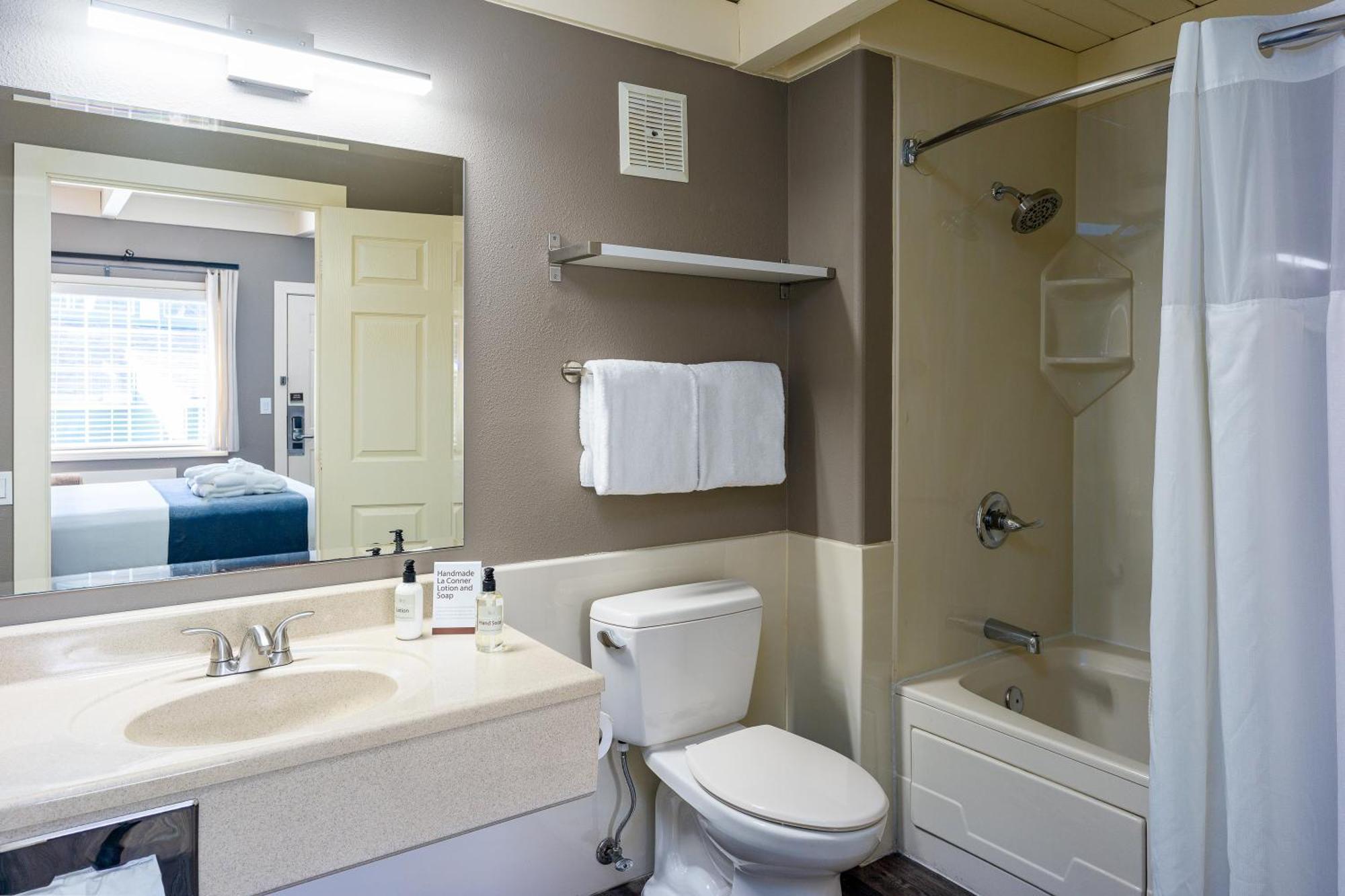 Earthbox Inn & Spa Friday Harbor Εξωτερικό φωτογραφία