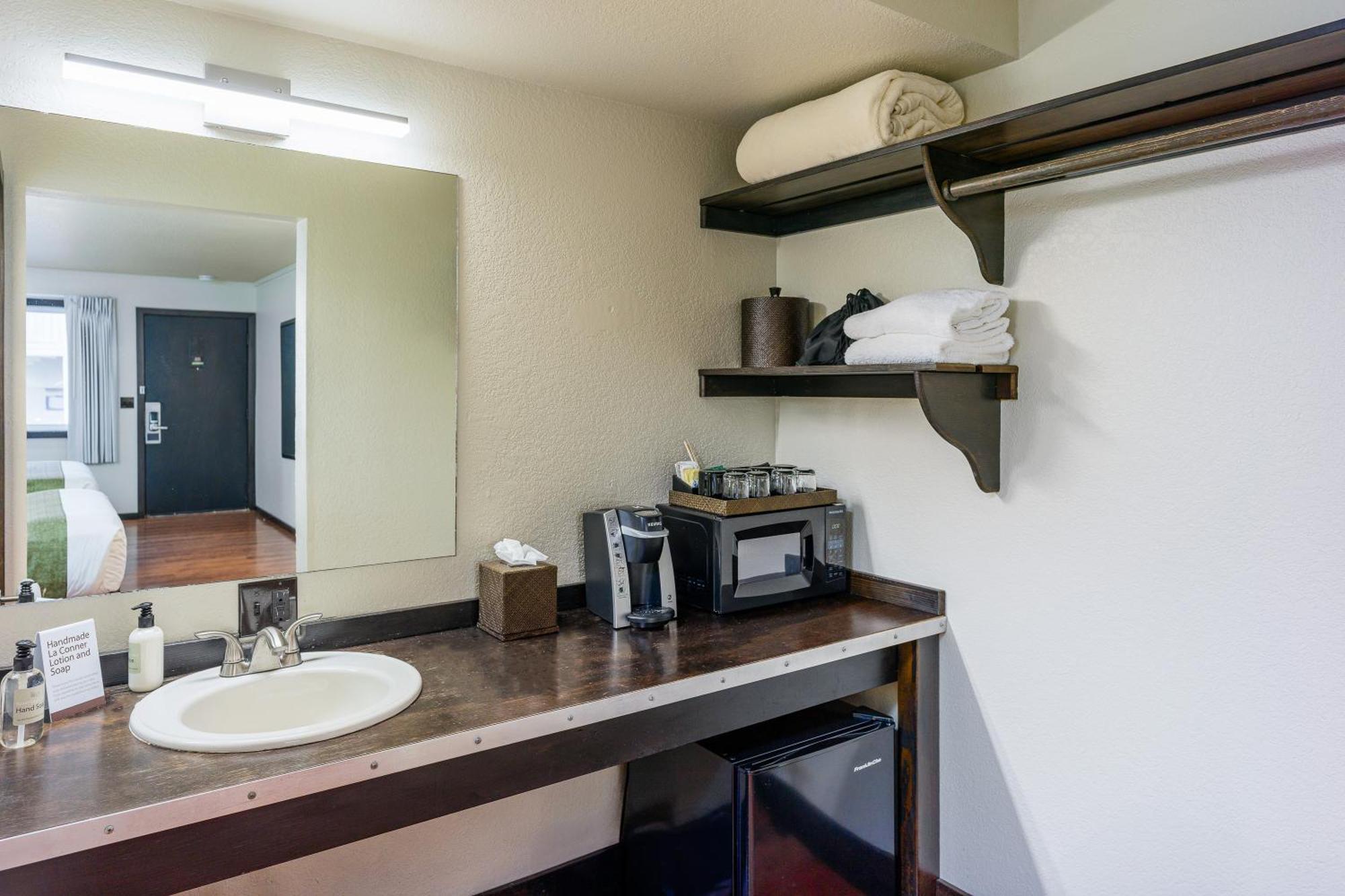 Earthbox Inn & Spa Friday Harbor Εξωτερικό φωτογραφία